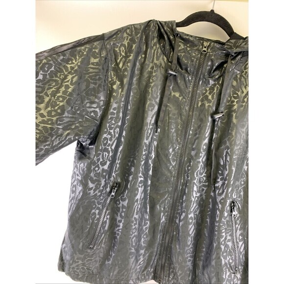 ZYIA Active Black Bomber Jacket Leopard Print Full Zip Lightweight Large New Tag - Picture 4 of 14